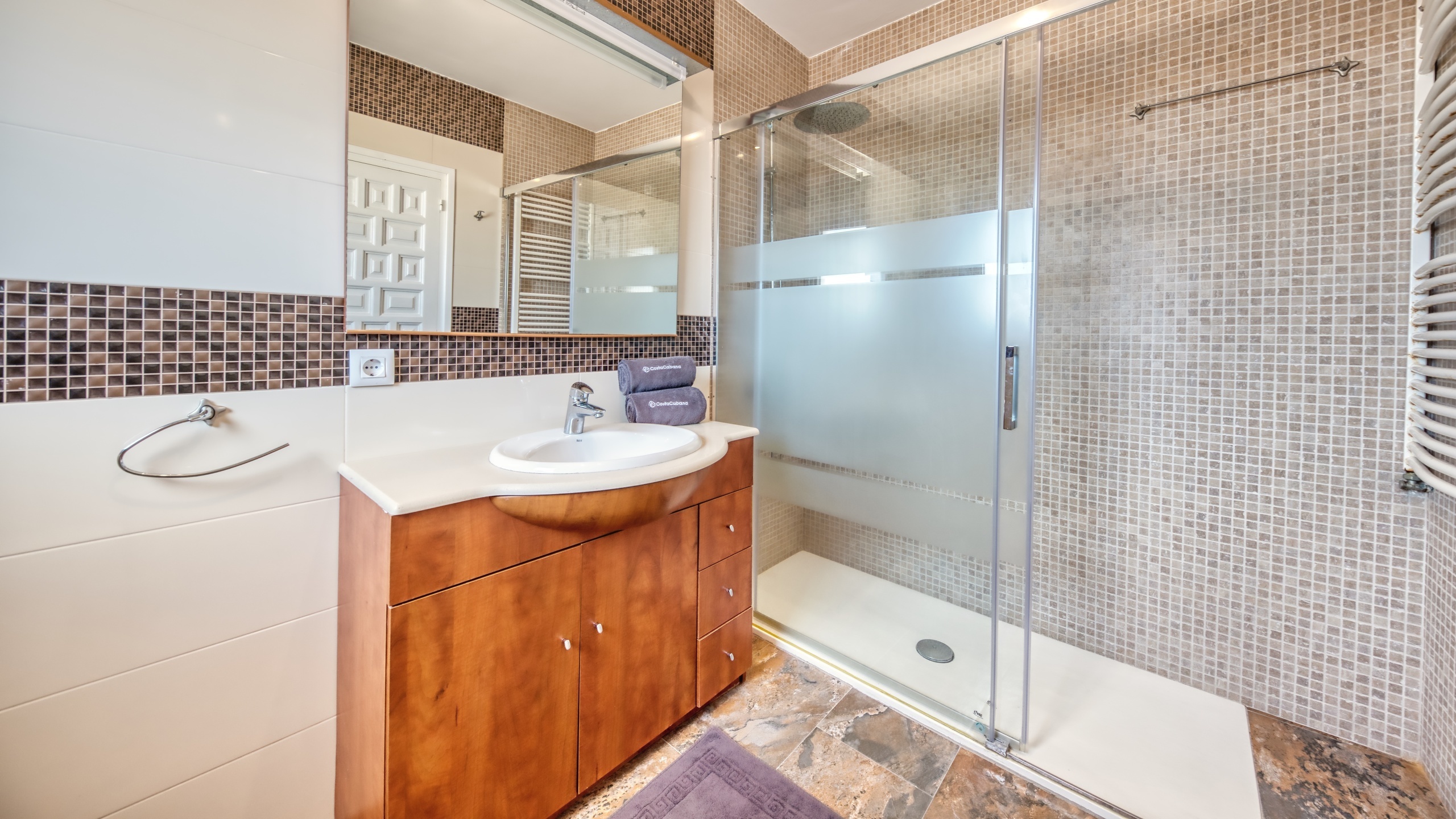 Vakantievilla's Costa Brava Spanje - Villa Jaruco - Badkamer
