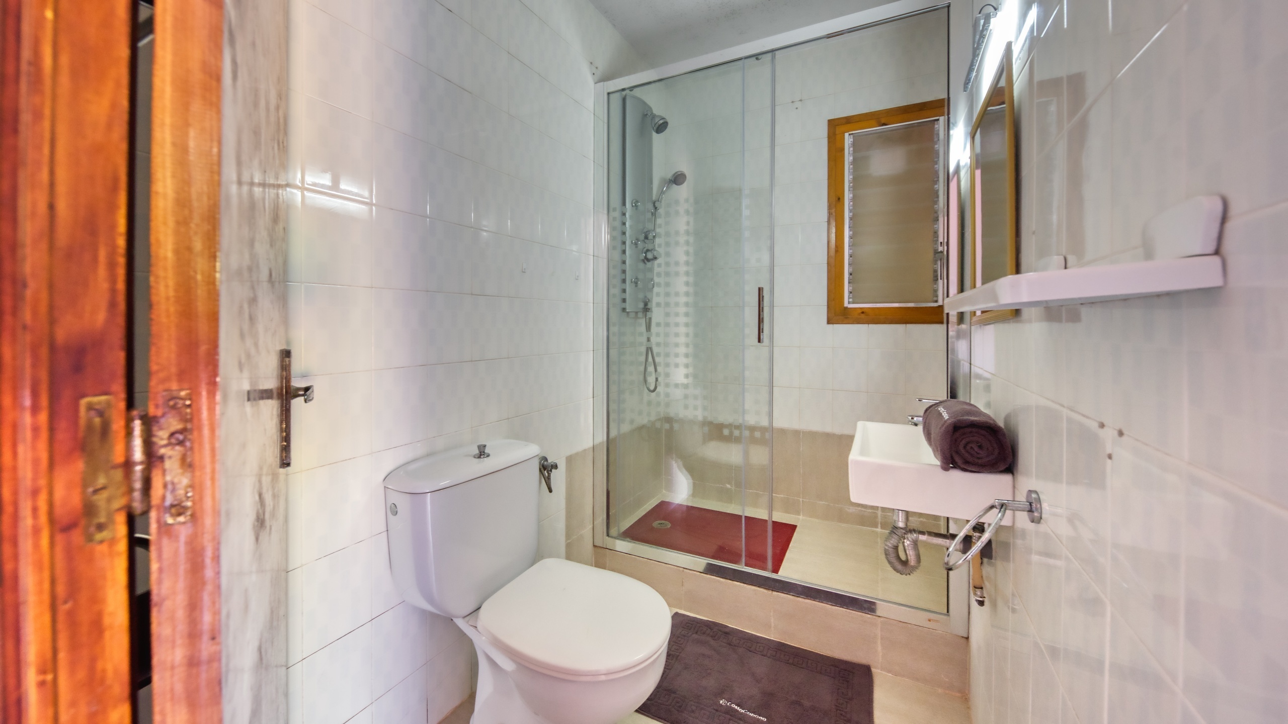 Vakantievilla's Costa Brava Spanje - Villa Jaruco - Badkamer