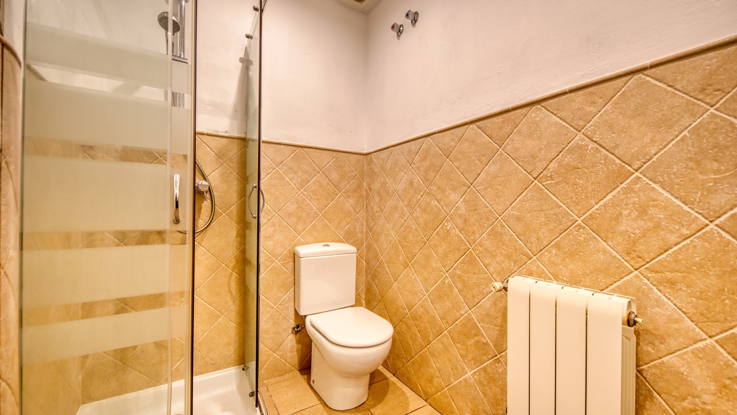 Vakantievilla's Costa Brava Spanje - Villa Marcella - Badkamer