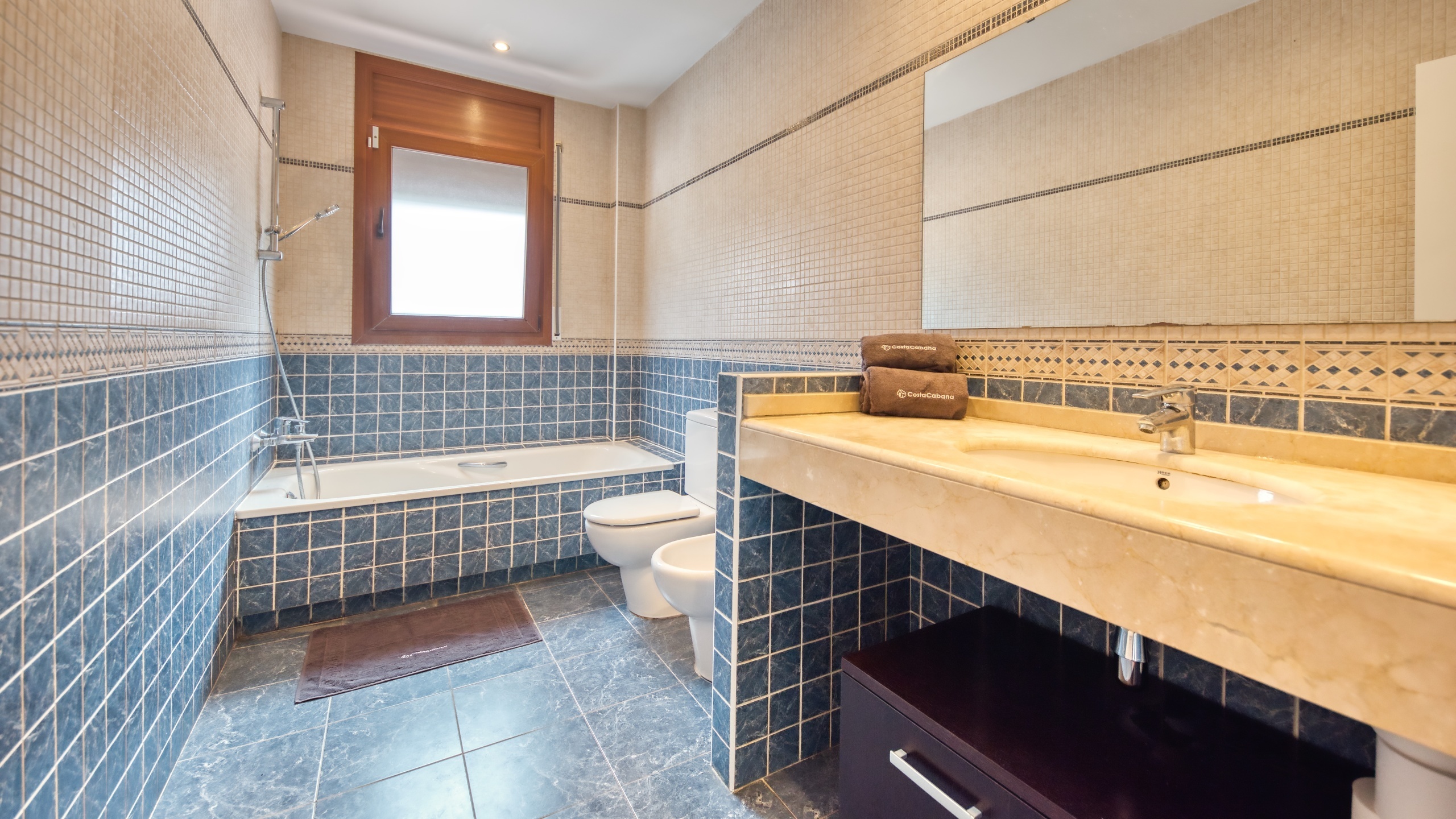 Vakantievilla's Costa Brava Spanje - Villa Marcella - Badkamer