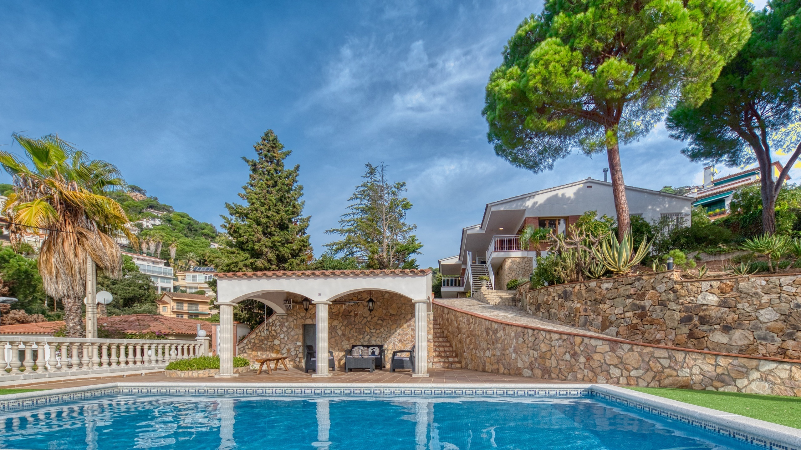 Vakantievilla's Costa Brava Spanje - Villa Leonora - Zwembad
