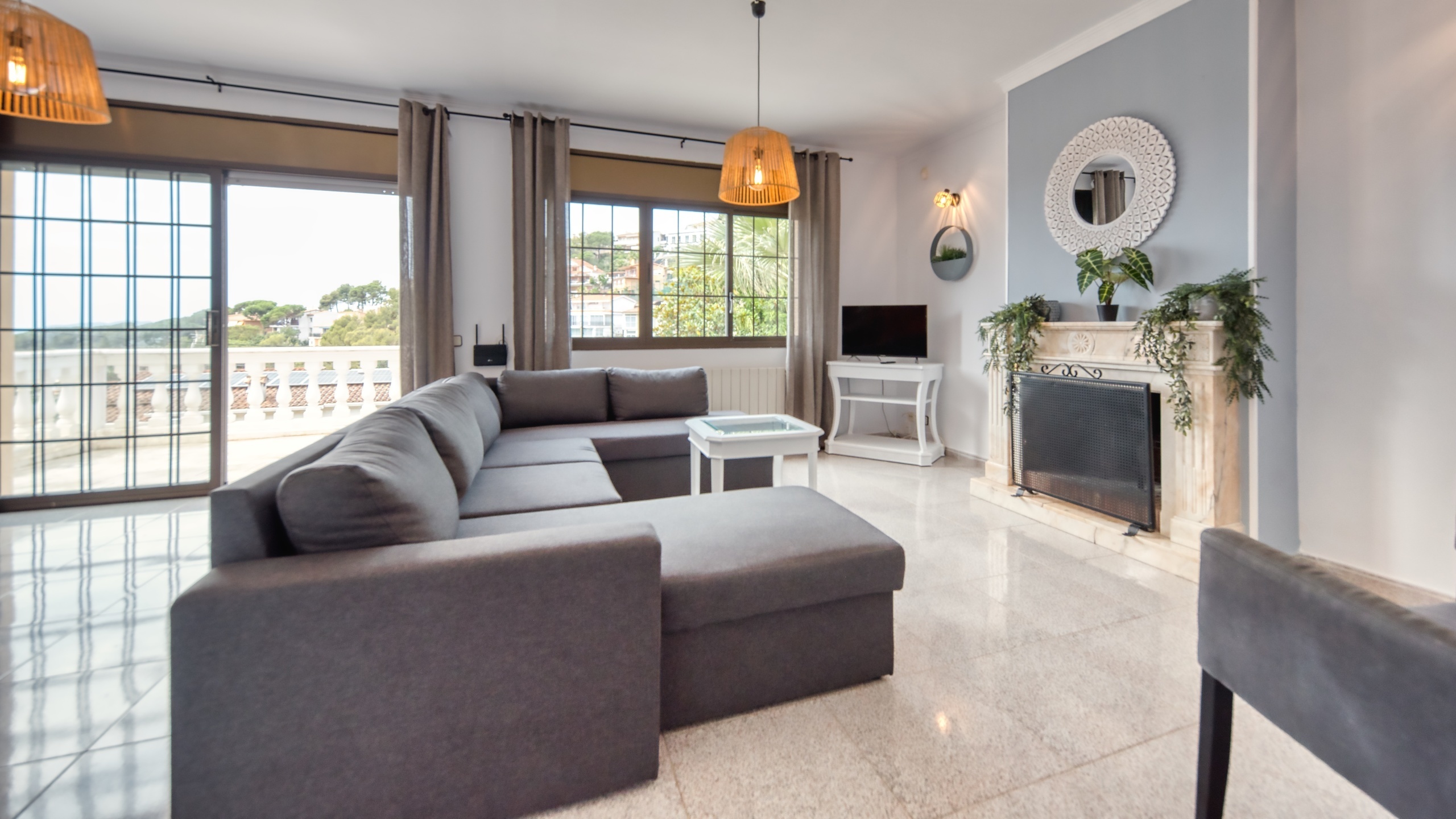 Vakantievilla's Costa Brava Spanje - Villa Paris - Wonen