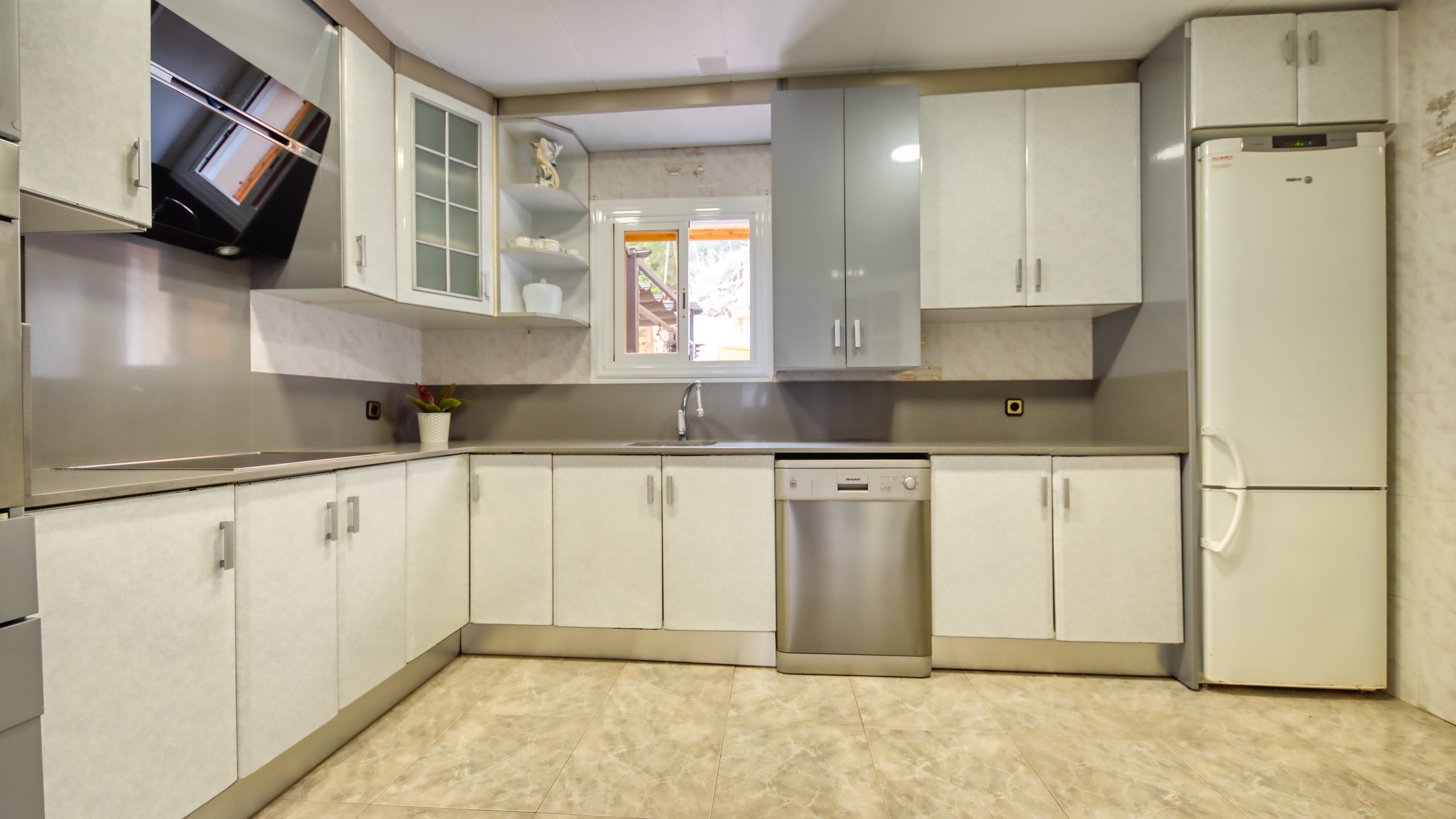 Vakantievilla's Costa Brava Spanje - Villa Sarai - Keuken