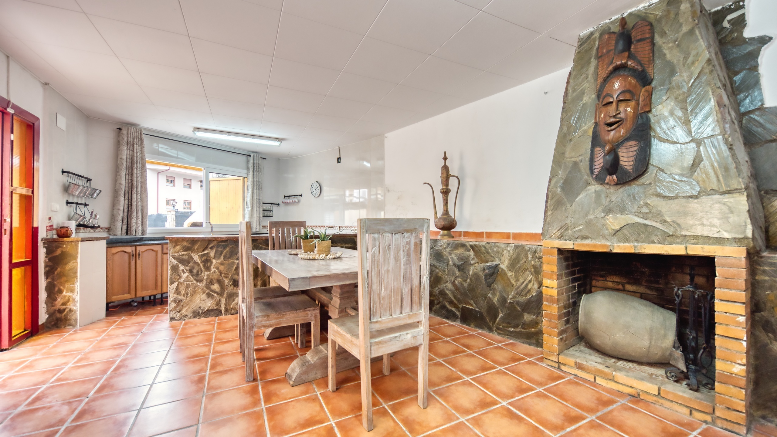 Vakantievilla's Costa Brava Spanje - Villa Sarai - Extra keuken