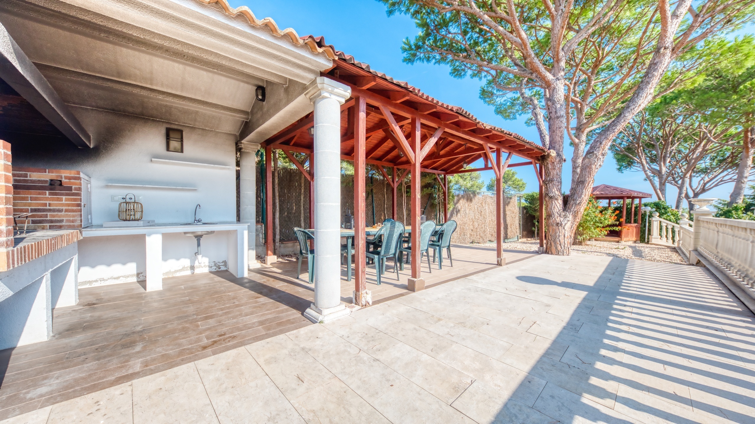 Vakantievilla's Costa Brava Spanje - Villa PrimaDonna - BBQ gebied