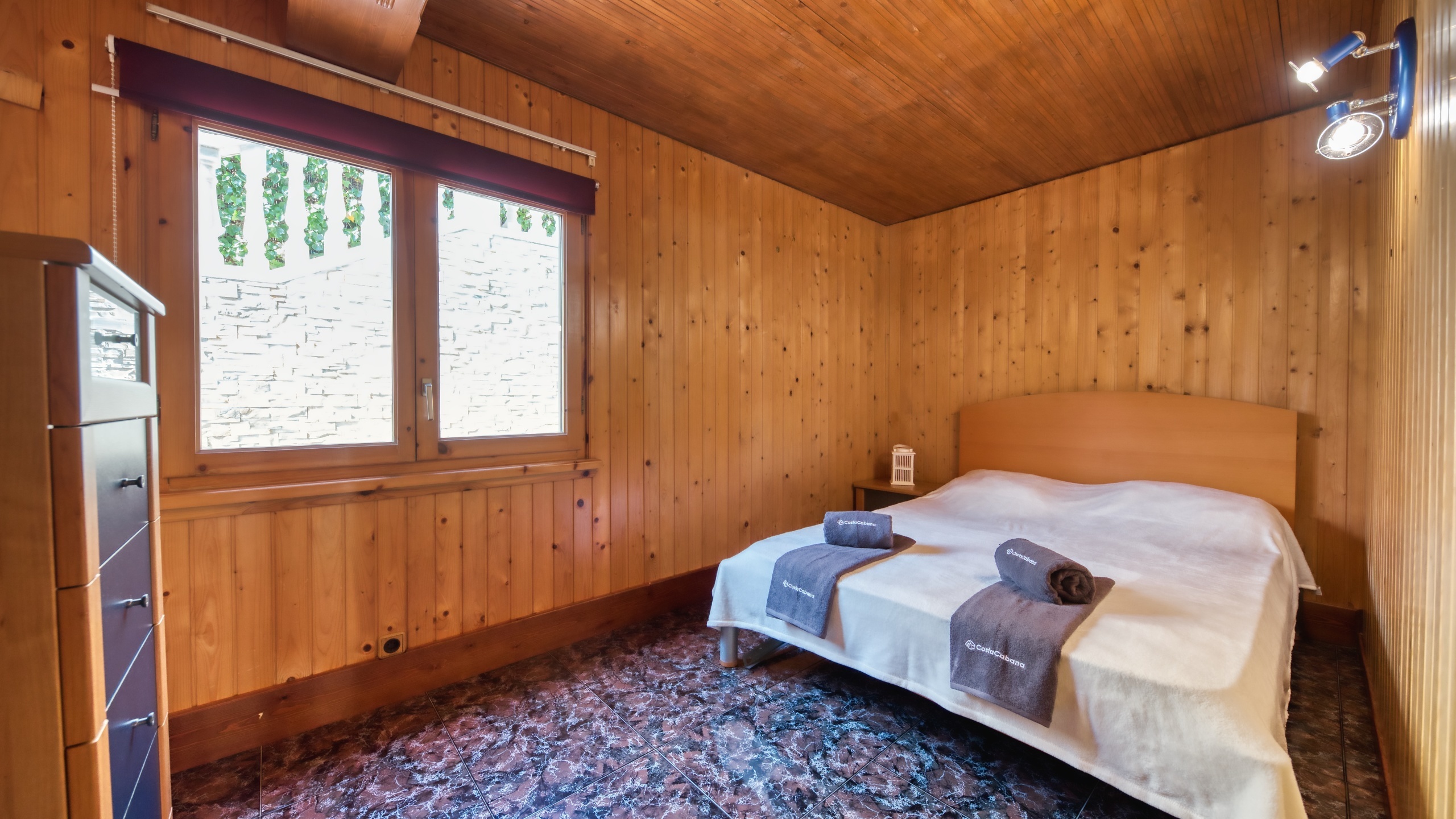 Vakantievilla's Costa Brava Spanje - Villa PrimaDonna - Slaapkamer