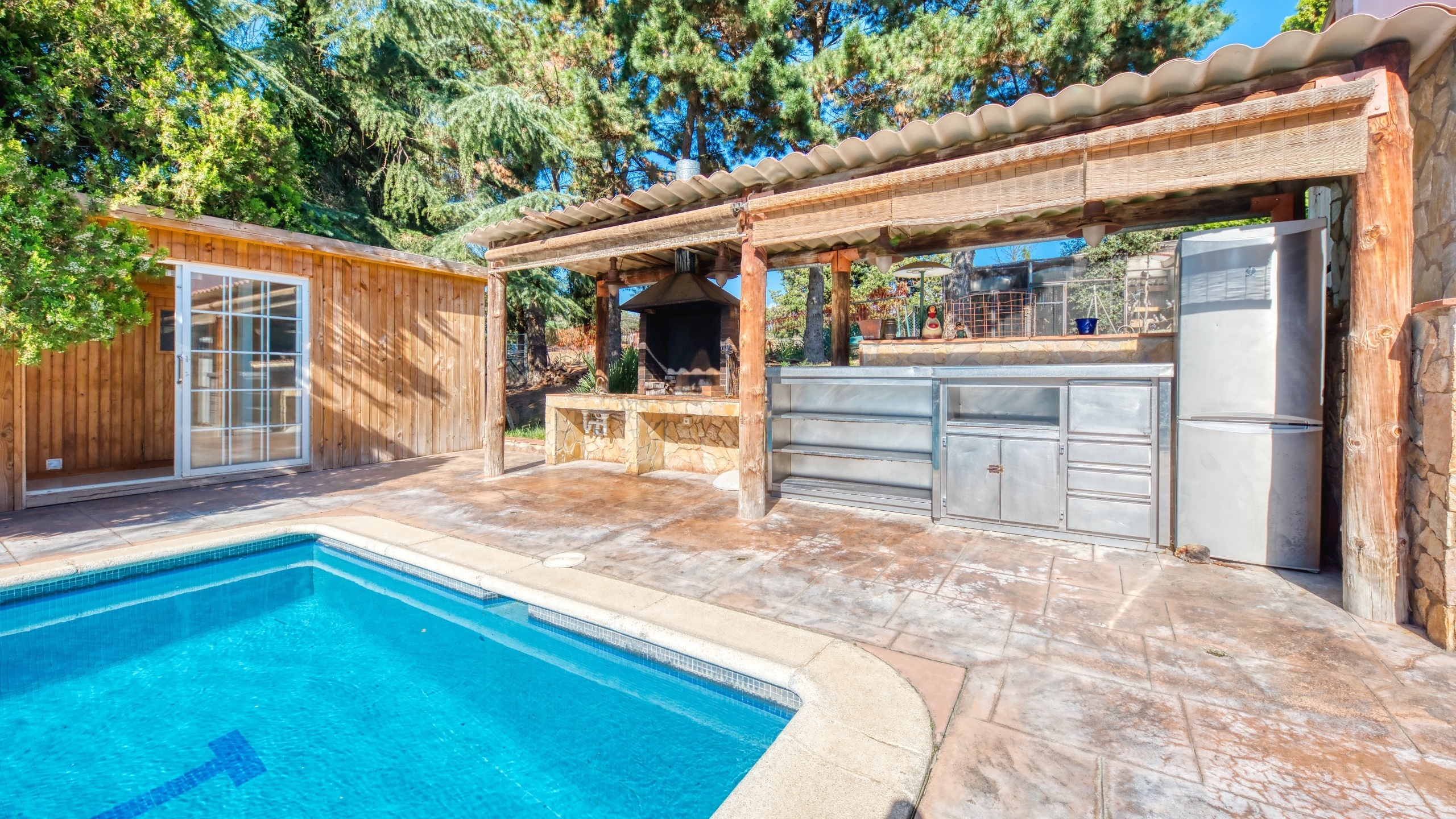 Vakantievilla's Costa Brava Countryside Spanje - Villa Can Bernardi - BBQ gebied