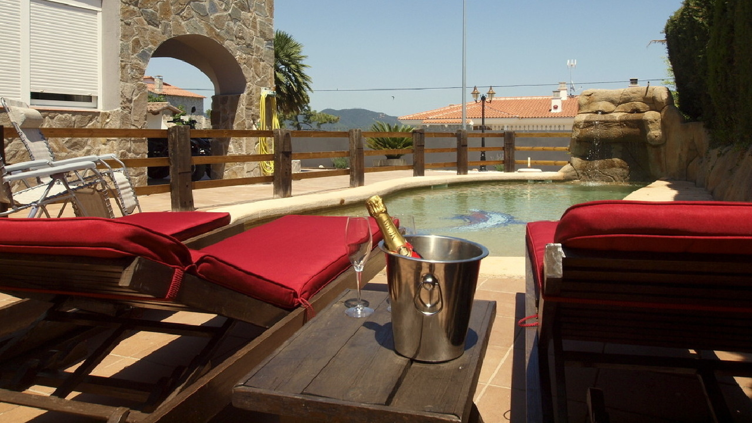 14 persoons vakantiehuis tossa de mar villa da vinci ... Woonkamer apparaat Landhuis stijl