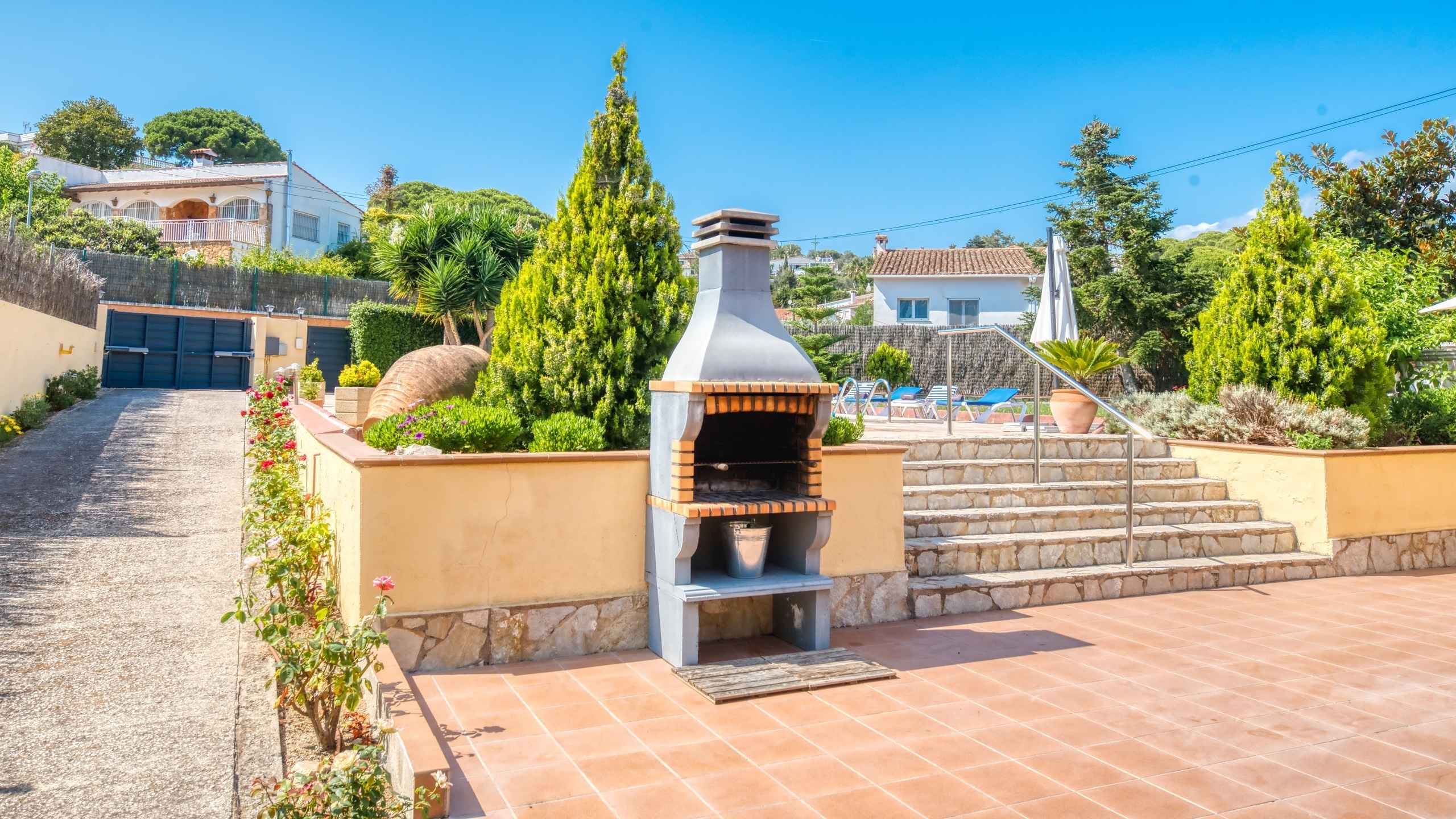Vakantievilla's Costa Brava Spanje - Villa Miro - BBQ gebied