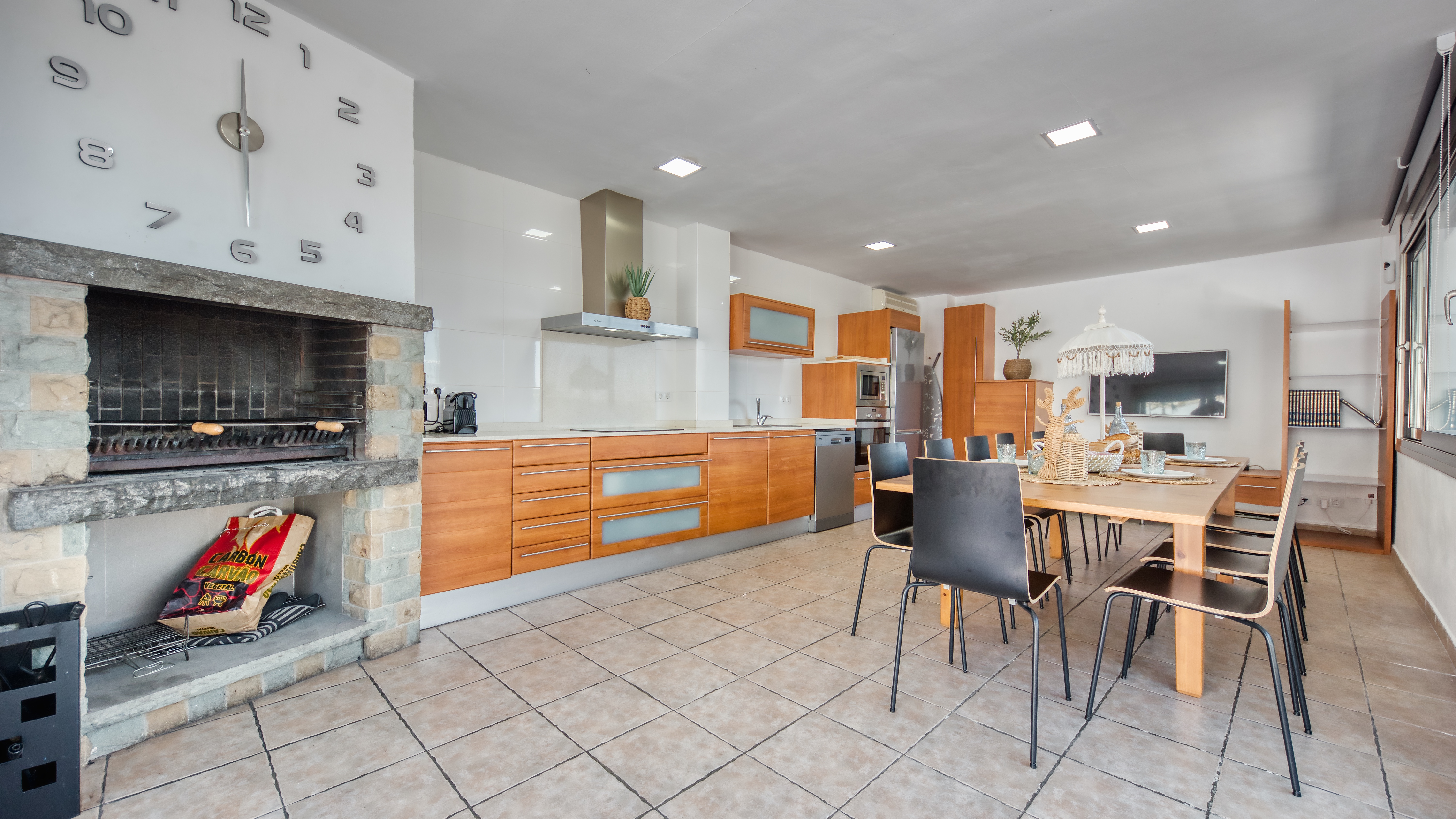 Vakantievilla's Costa Brava Spanje - Villa Sandy Beach - BBQ gebied