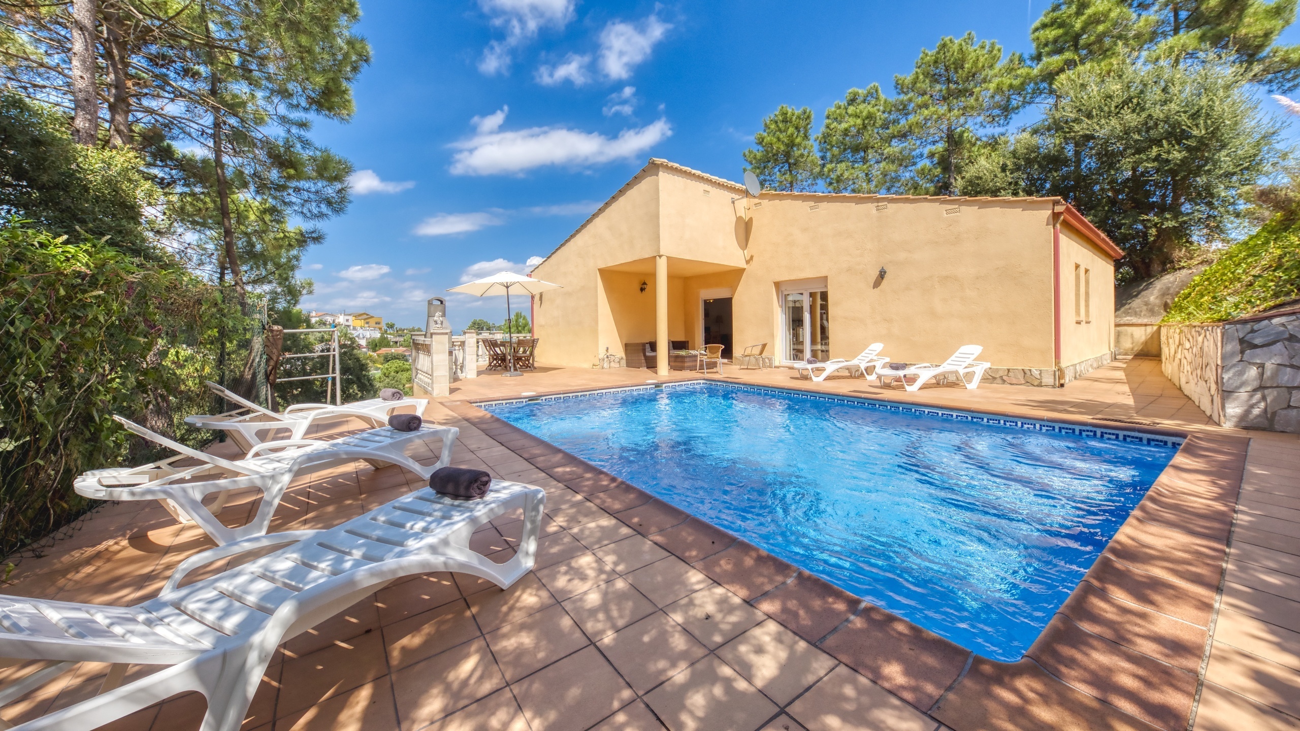 Vakantievilla's Costa Brava Spanje - Villa Esmee - Tuin