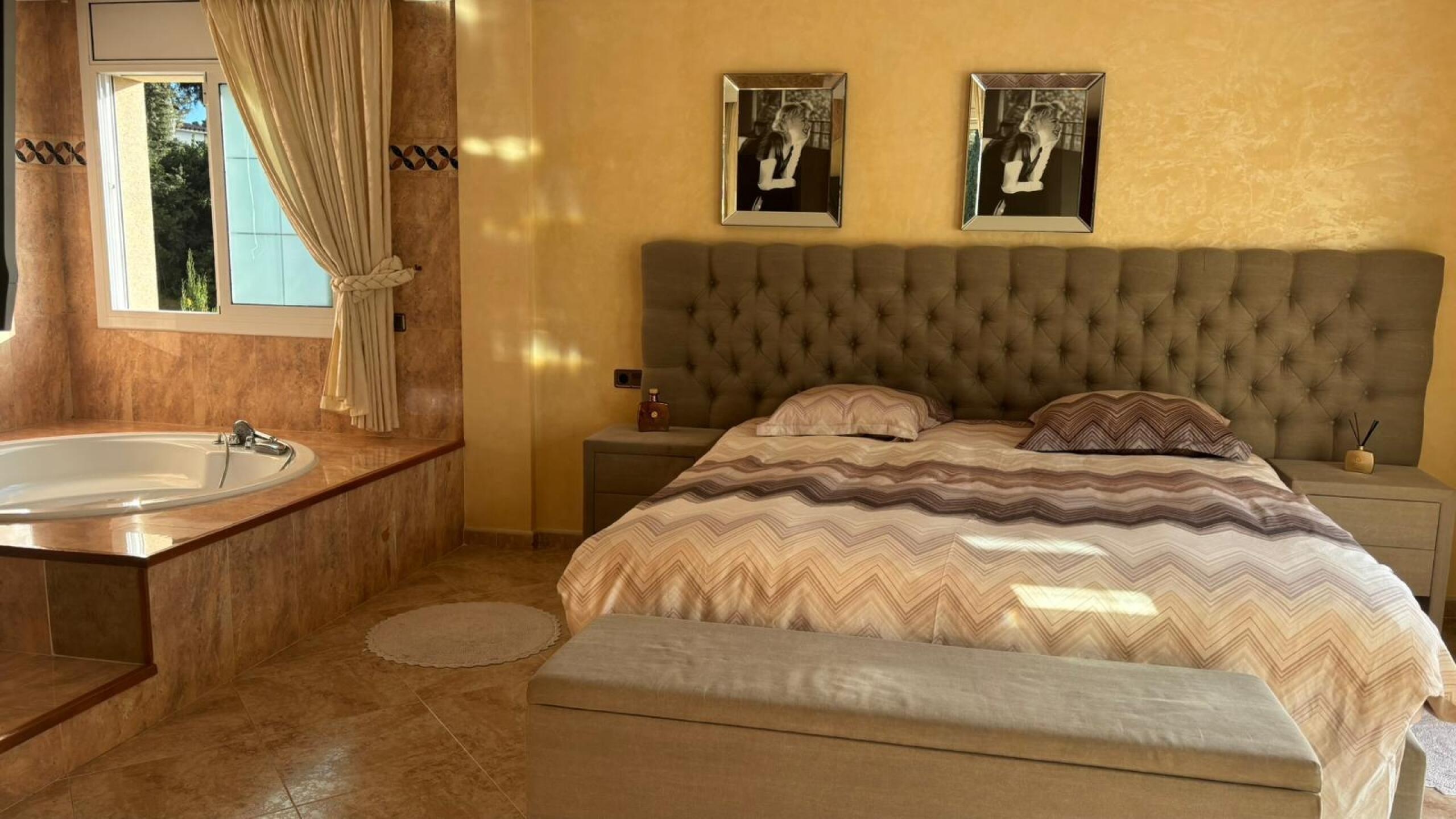 Vakantievilla's Costa Brava Spanje - Villa Lorena - Hoofdslaapkamer