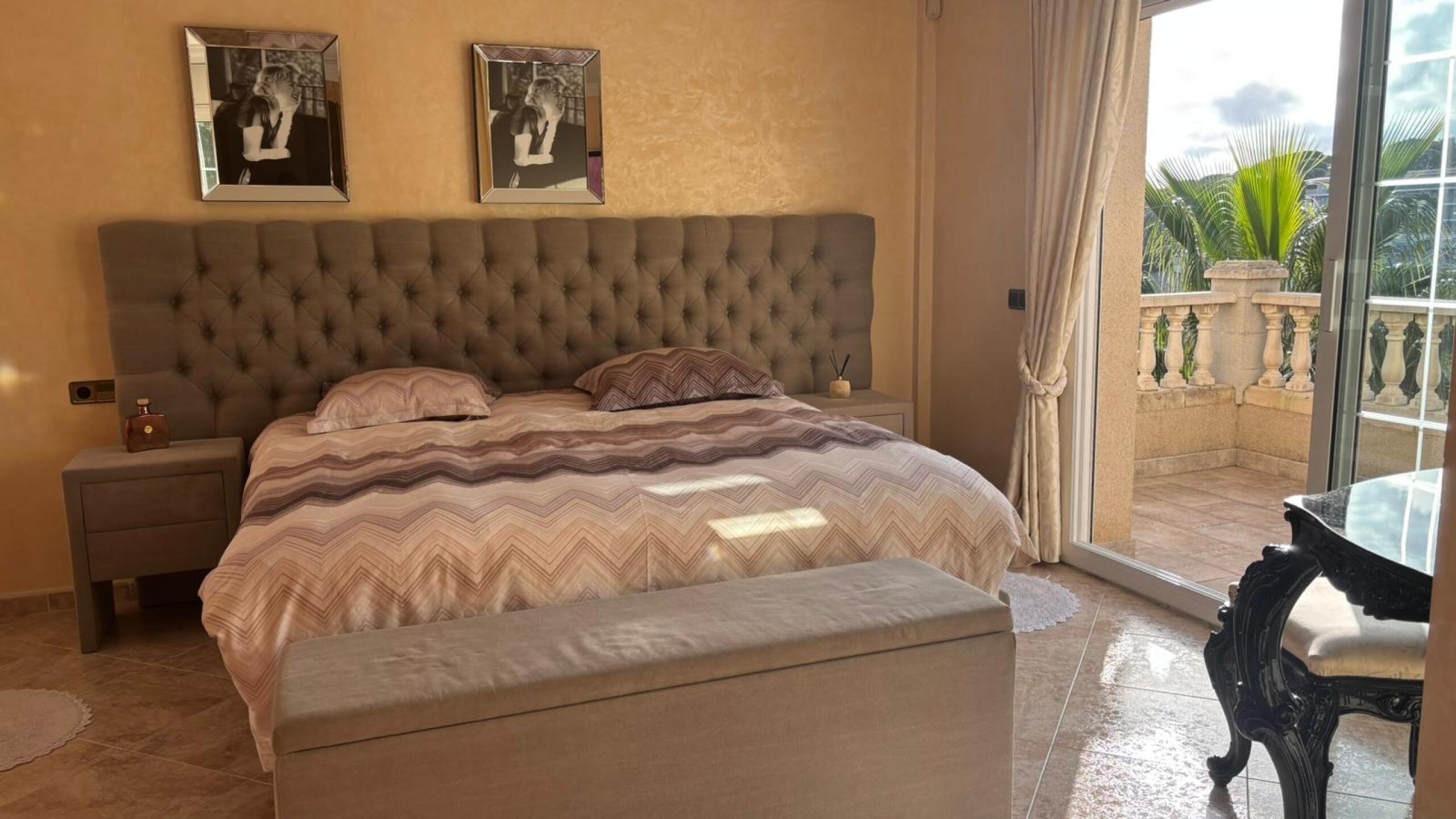 Vakantievilla's Costa Brava Spanje - Villa Lorena - Hoofdslaapkamer