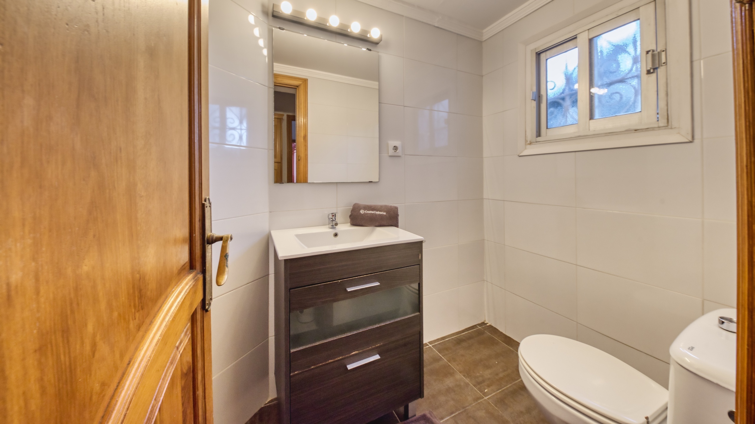 Vakantievilla's Costa Brava Spanje - Villa Abigail - Badkamer