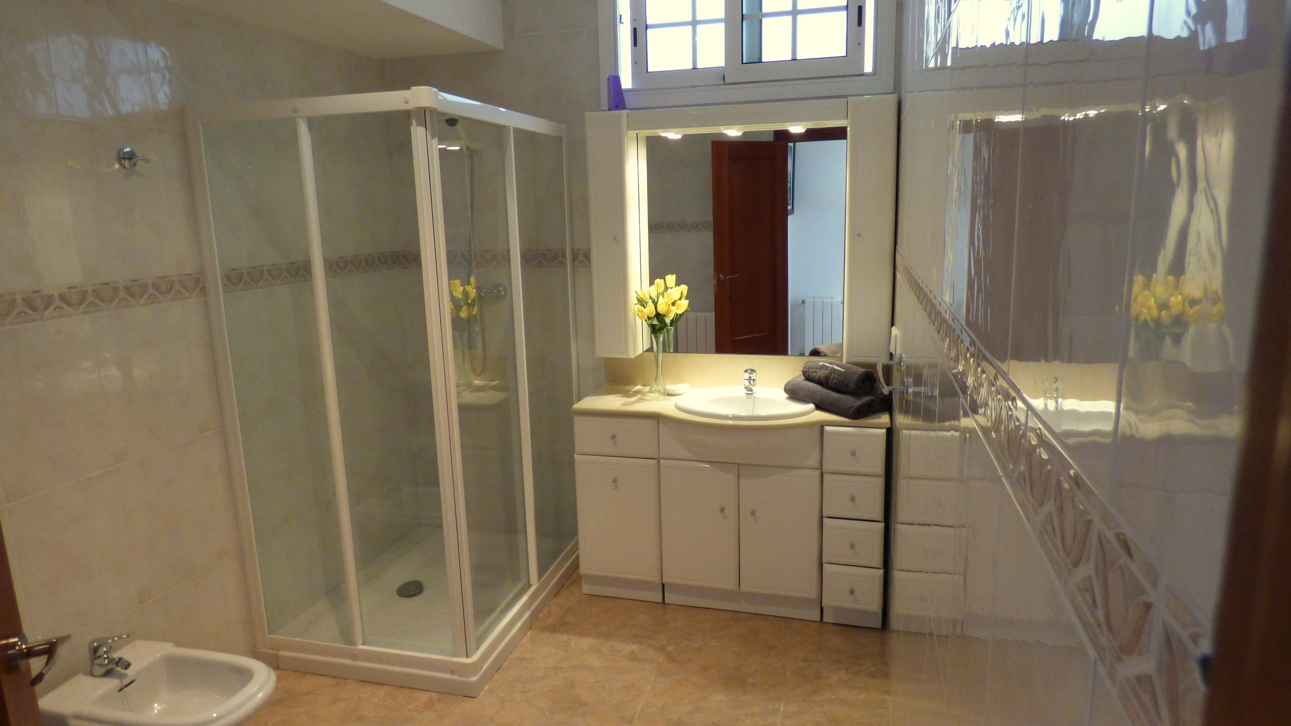 Vakantievilla's Costa Brava Spanje - Villa Noa - Badkamer