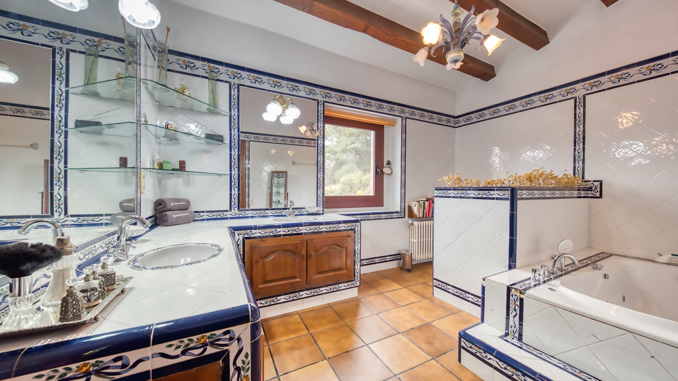 Vakantievilla's Costa Brava Spanje - Villa Paradise - Badkamer