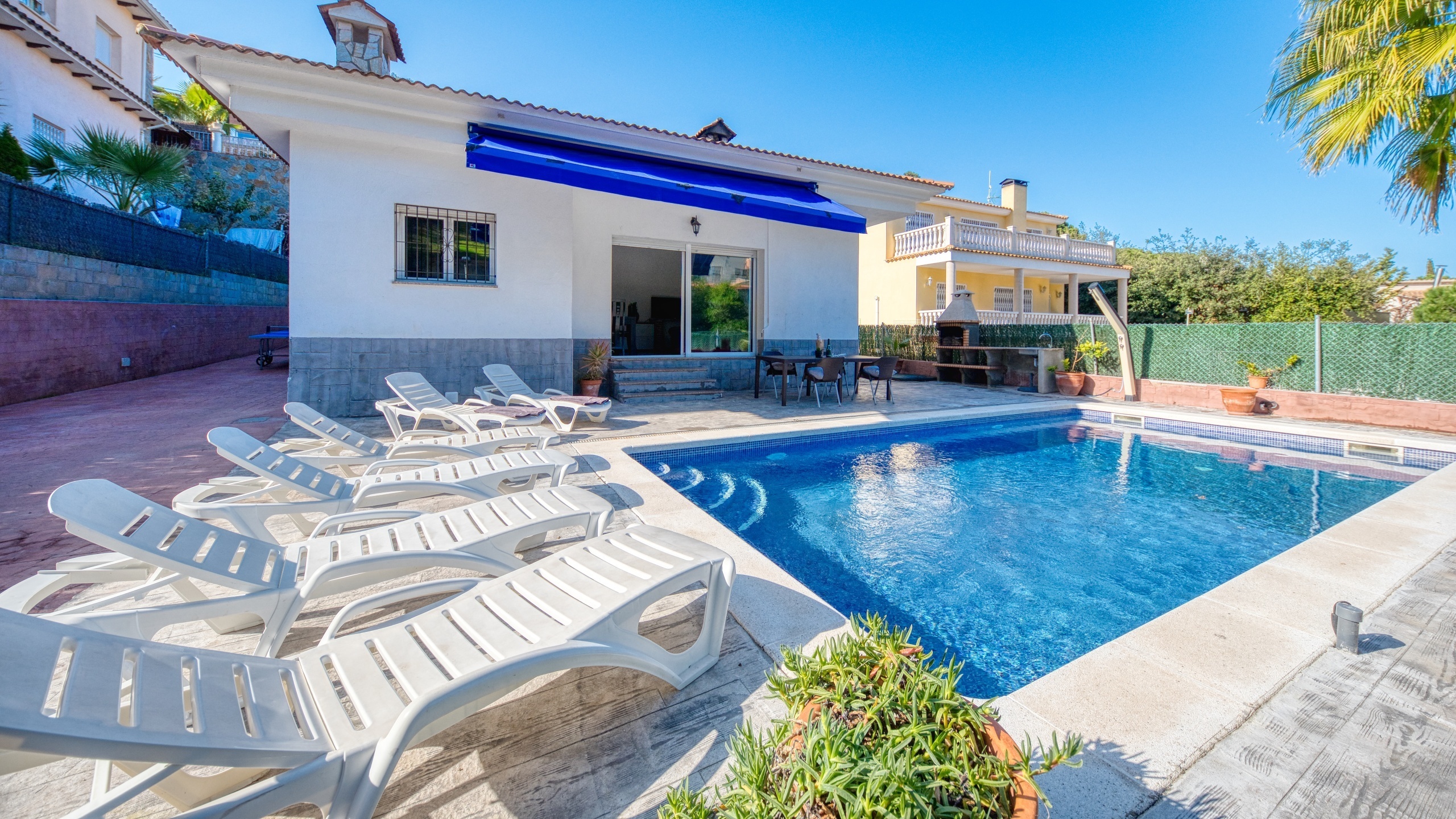 Vakantievilla's Costa Brava Spanje - Villa Zarita - Villa buiten