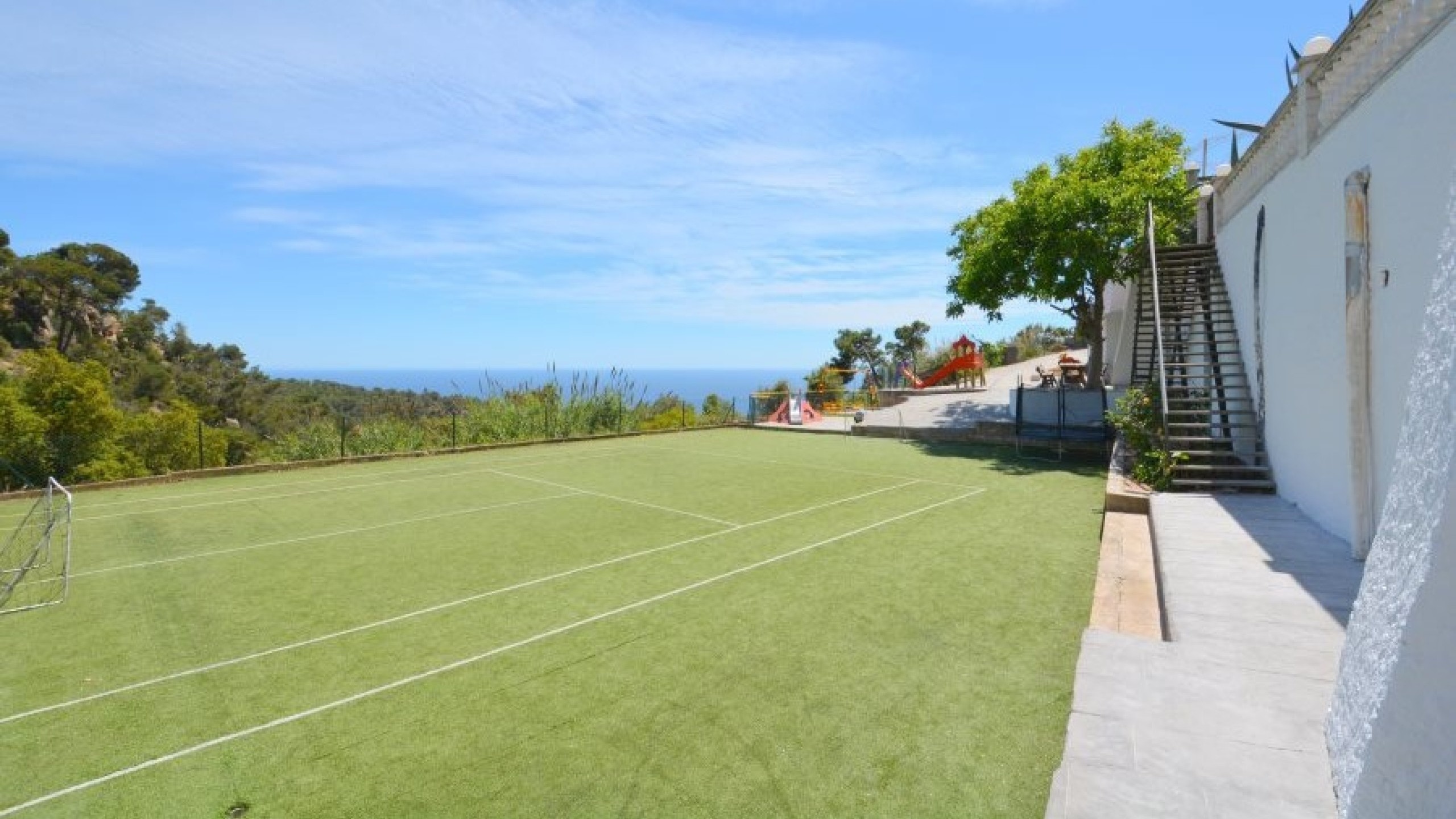 Vakantievilla's Costa Brava Spanje - Villa Tropicana - Speelterrein