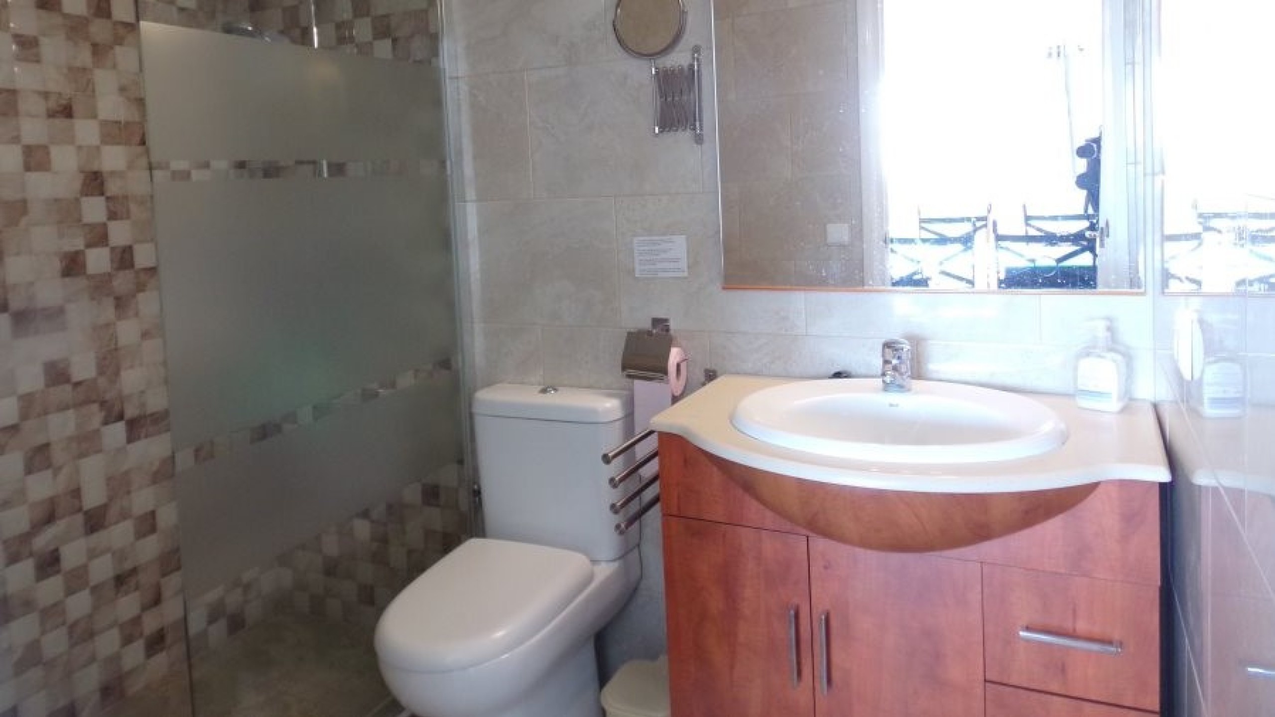 Vakantievilla's Costa Brava Spanje - Villa Tropicana - Badkamer