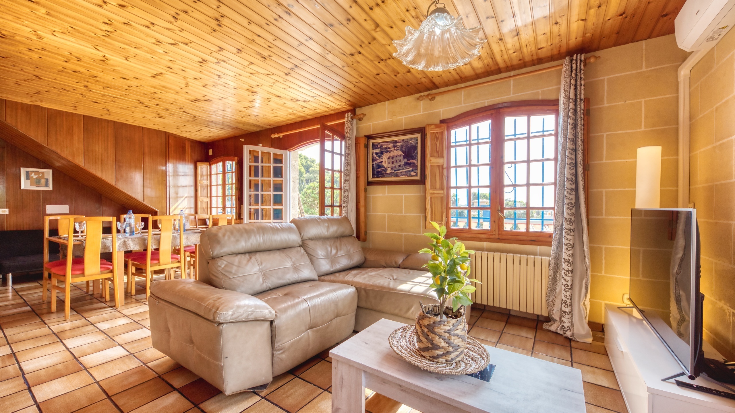 Vakantievilla's Costa Brava Spanje - Villa Janet - Woonkamer