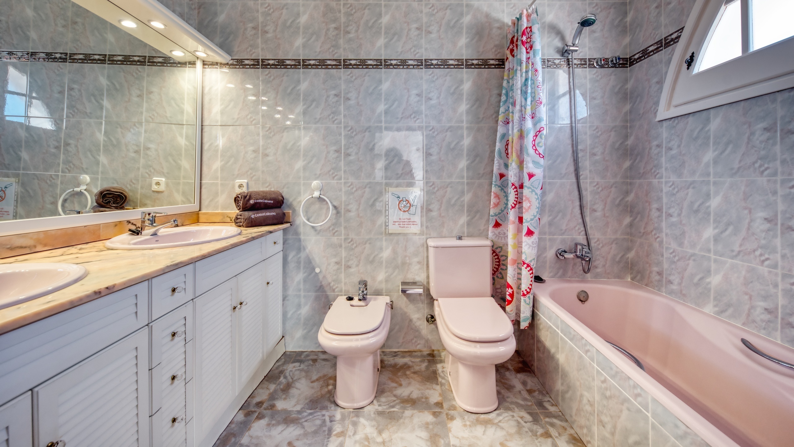 Vakantievilla's Costa Brava Spanje - Villa Teresa - Badkamer
