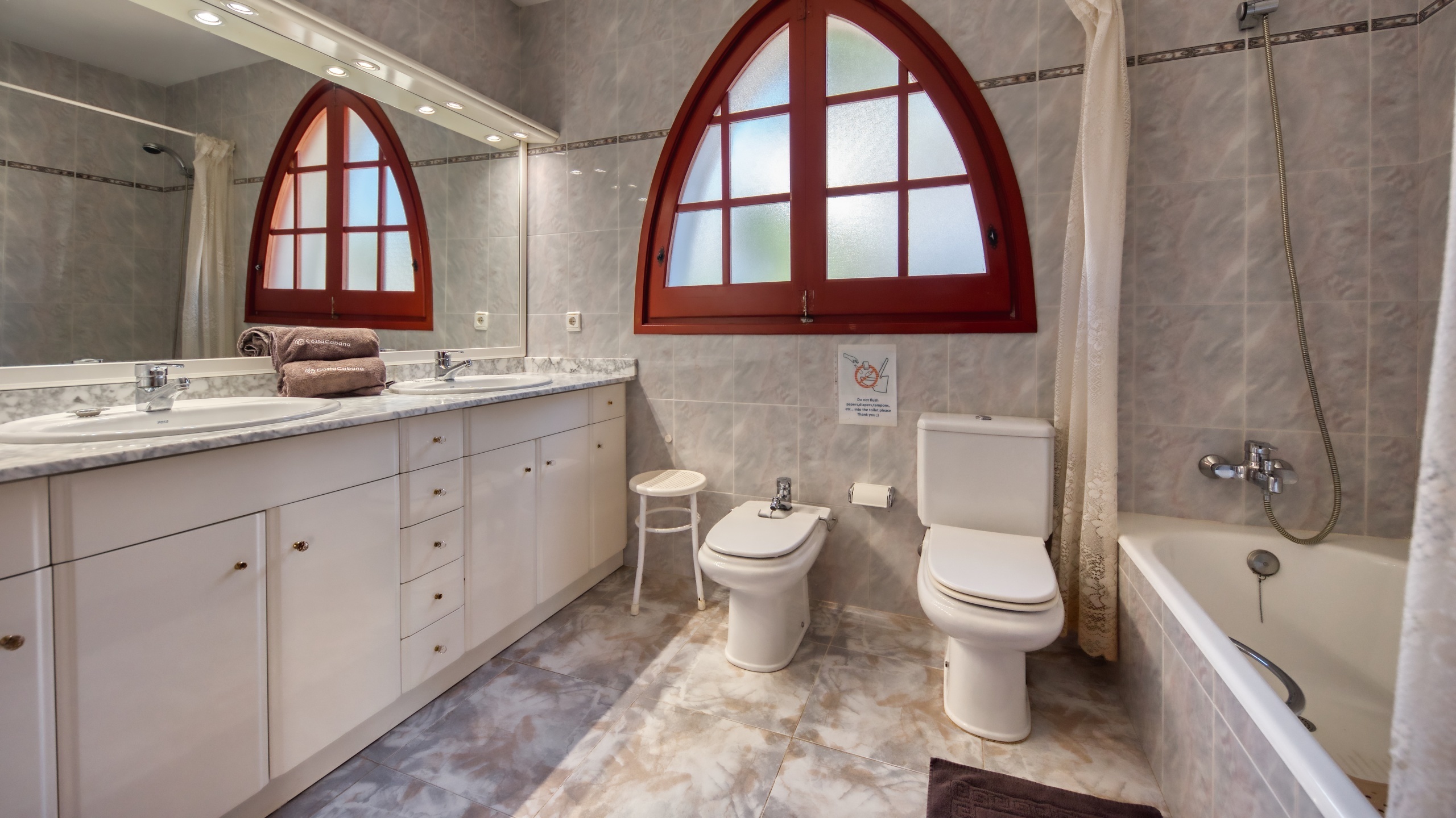 Vakantievilla's Costa Brava Spanje - Villa Teresa - Badkamer