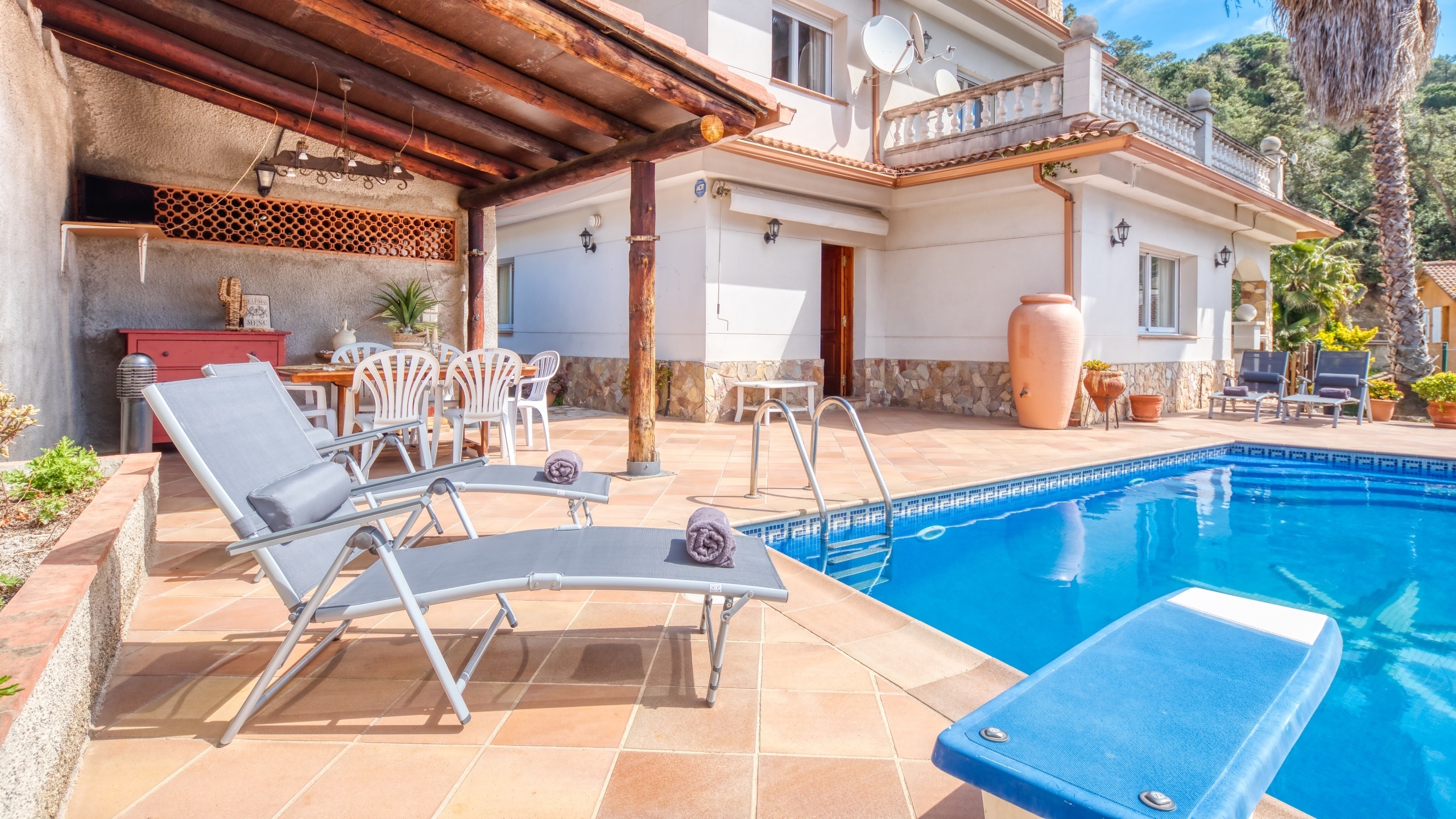 Vakantievilla's Costa Brava Spanje - Villa Valeria - Ligbedden