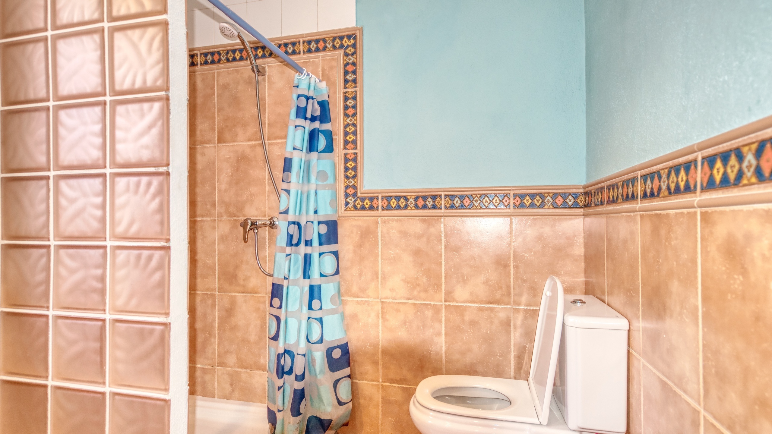 Vakantievilla's Costa Brava Spanje - Villa Valeria - En-suite badkamer 