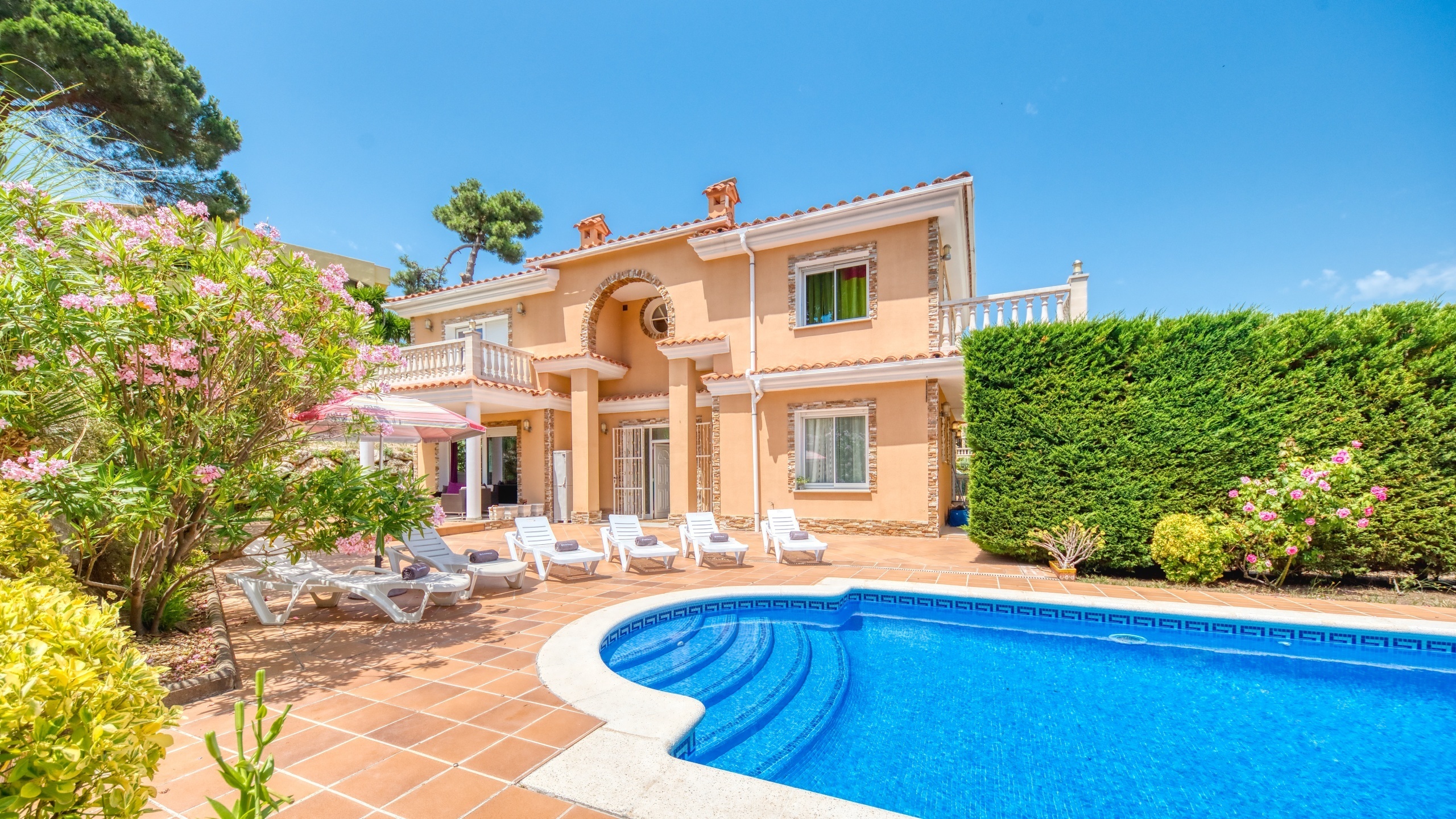 Vakantievilla's - Costa Brava - Spanje - Villa Primavera - Villa buiten