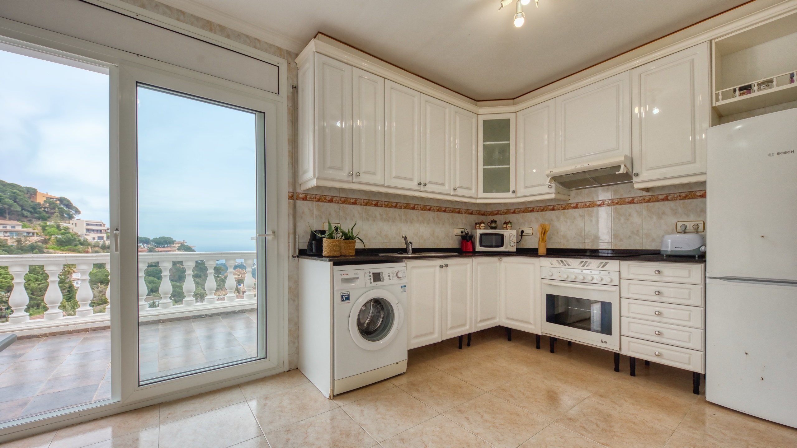 Vakantievilla's Costa Brava Spanje - Villa Sunrise - Keuken