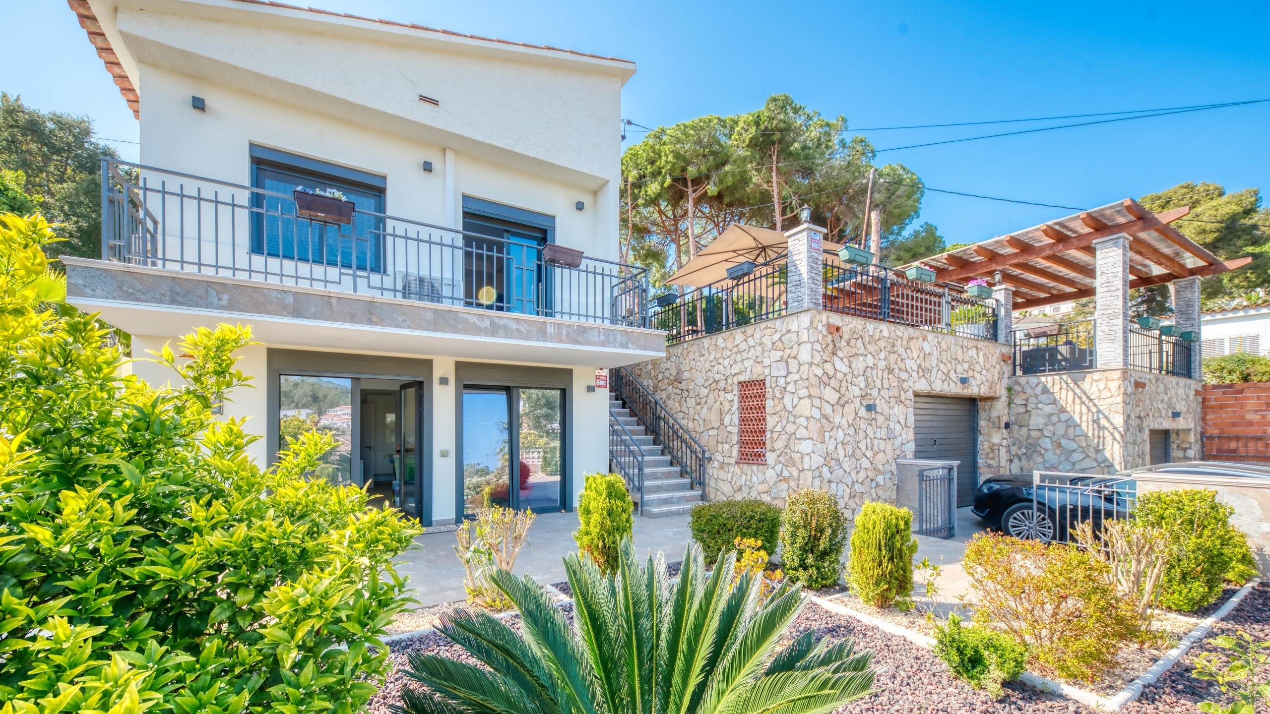 Vakantievilla's Costa Brava Spanje - Villa Palmera - Villa buiten