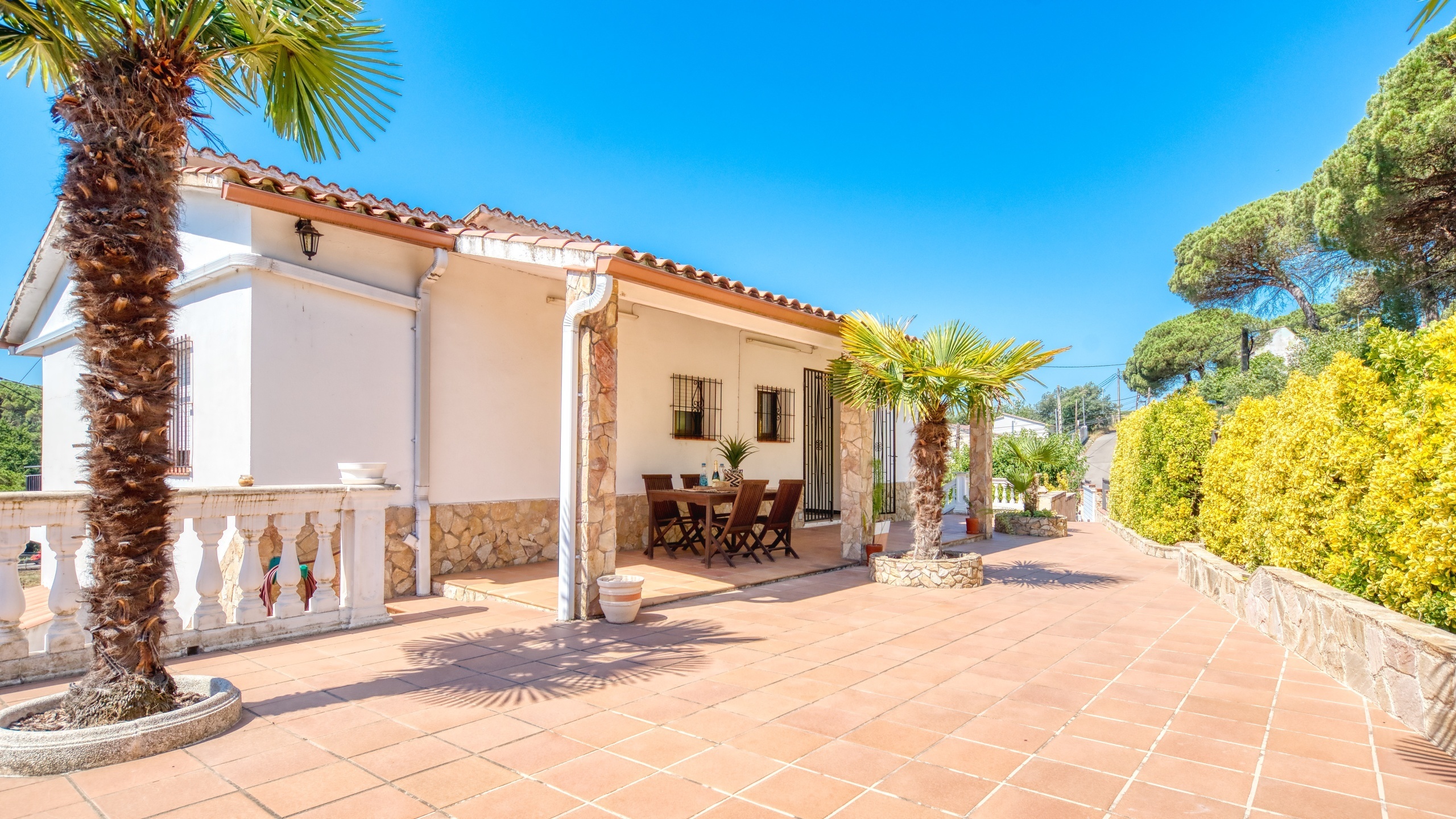 Vakantievilla's Costa Brava Spanje - Villa Montse - Villa buiten