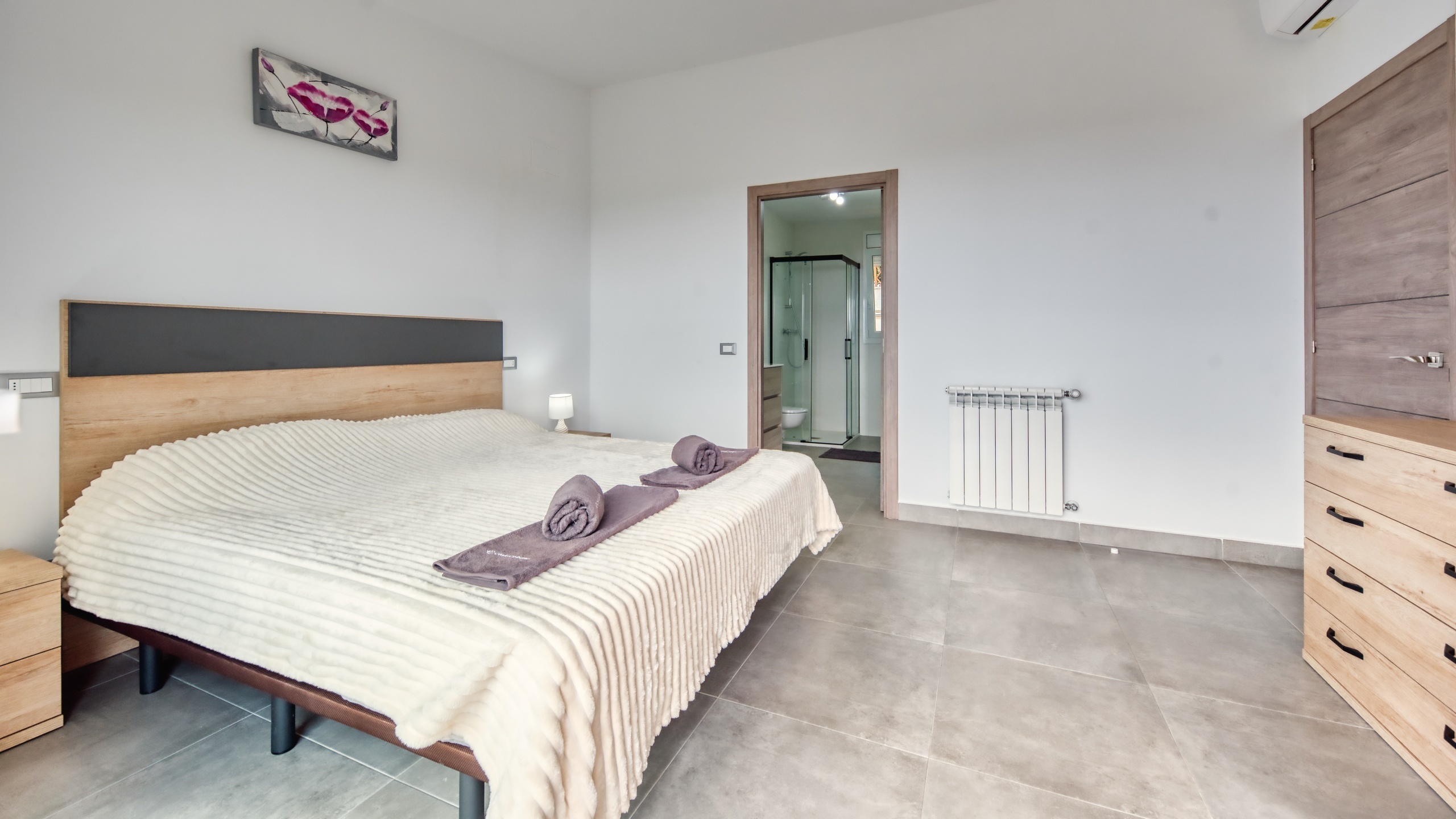 Vakantievilla's Costa Brava Spanje - Villa BellaVista - Hoofdslaapkamer