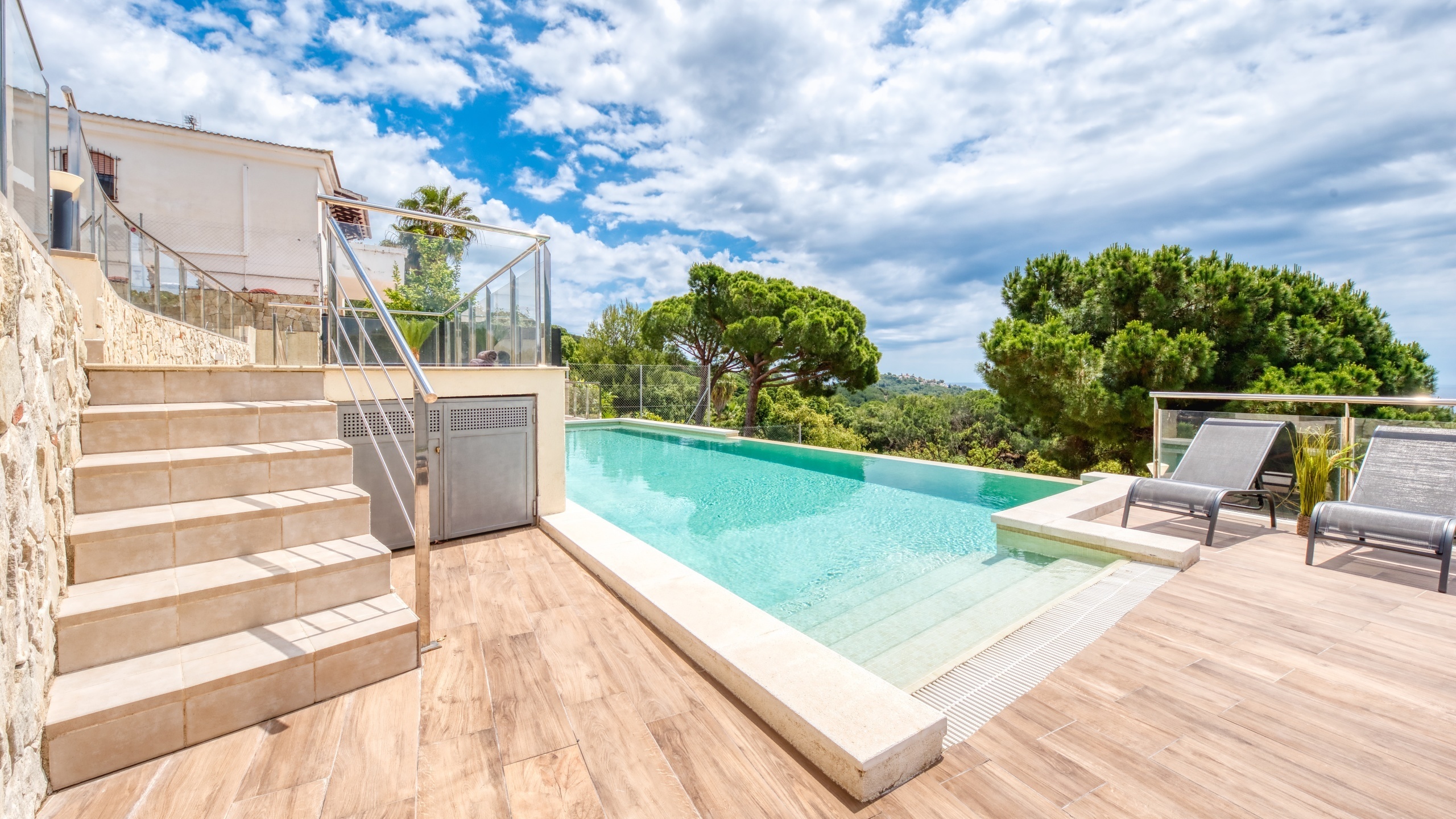 Vakantievilla's Costa Brava Spanje - Villa BellaVista - Zwembad