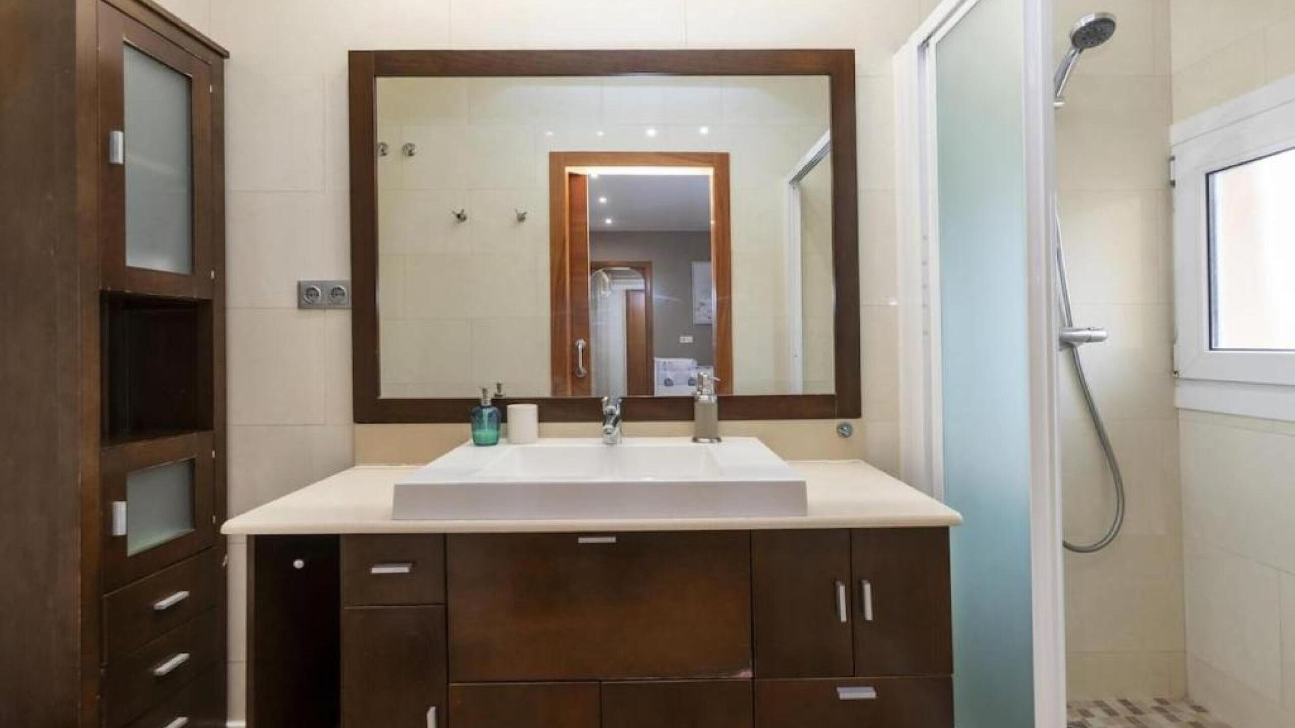 Vakantievilla's Costa Brava Spanje - Villa Soleia - Badkamer