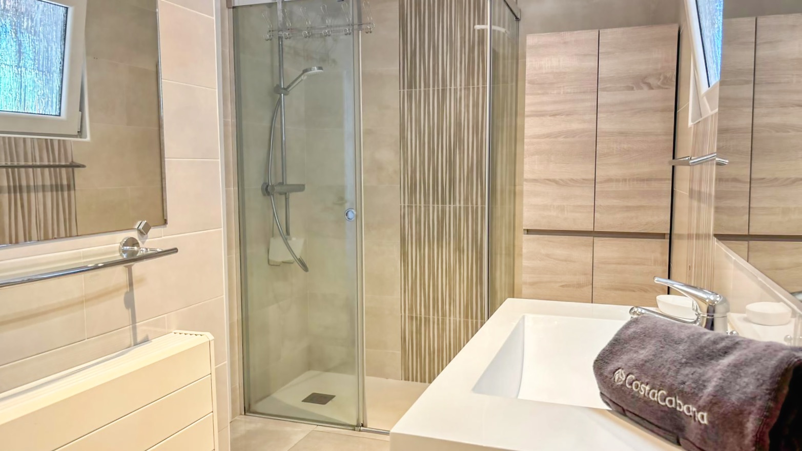 Vakantievilla's Costa Brava Spanje - Villa VistaMar - Badkamer